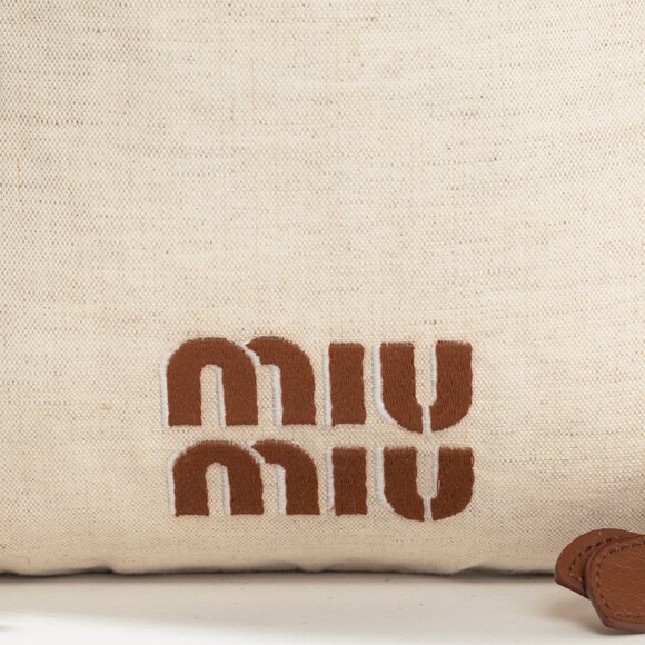 Miu Miu SS/24 Beige Canvas Logo-Embroidered Drawstring Pouch - Picture 7 of 11